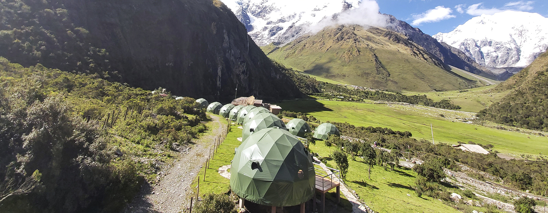 Professional camping tents used in Cusco trekking tours